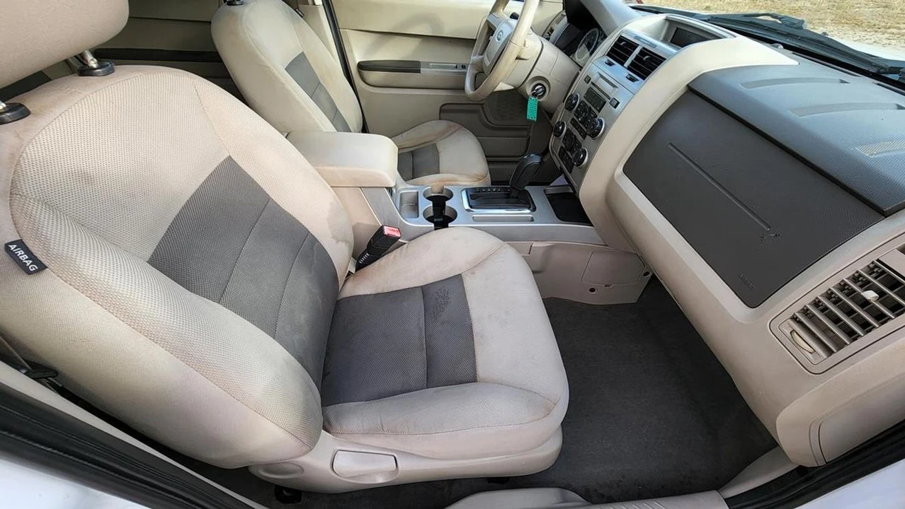 2008 Ford Escape - Image 15 of 21