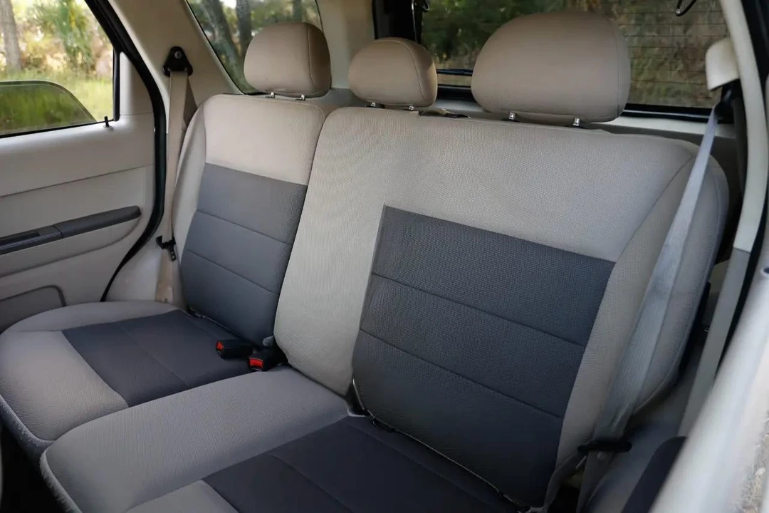2008 Ford Escape - Image 8 of 12