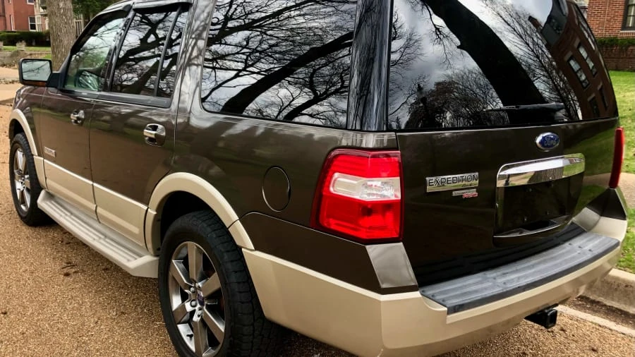 2008 Ford Expedition 3rd Gen - Image 17 of 18