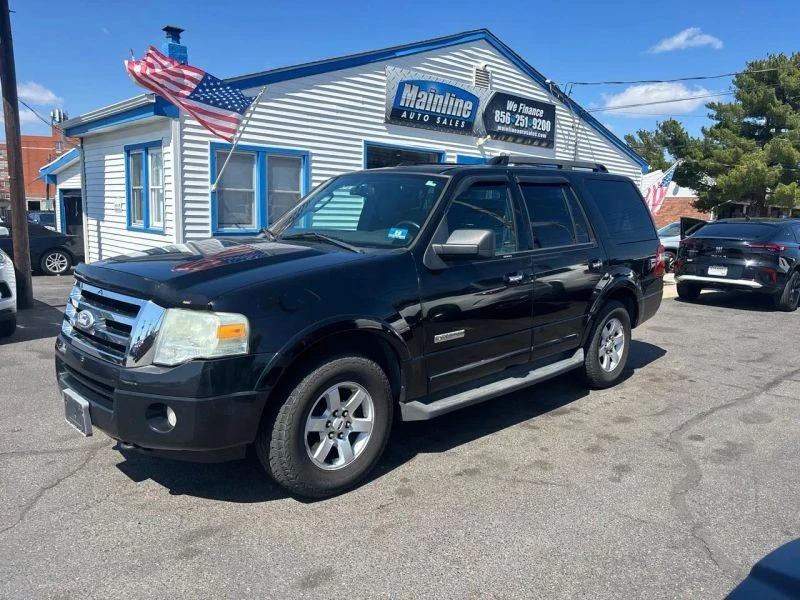2008 Ford Expedition 3rd Gen - Image 2 of 12