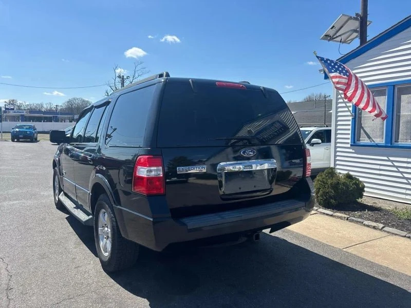 2008 Ford Expedition 3rd Gen - Image 4 of 12