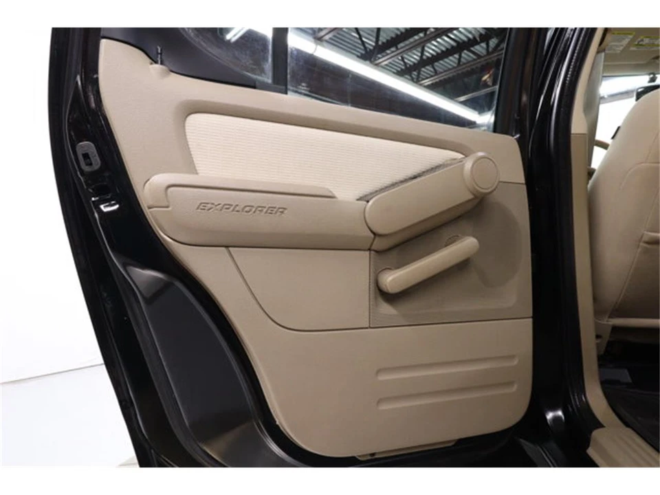 2008 Ford Explorer 4th Gen - Image 23 of 31