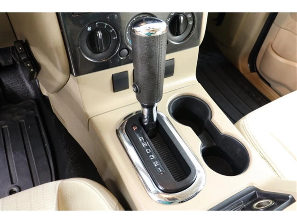2008 Ford Explorer 4th Gen - Image 15 of 31