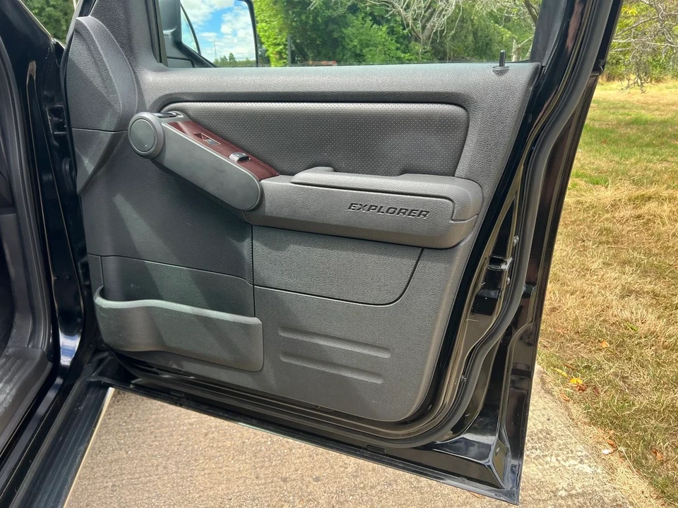 2008 Ford Explorer 4th Gen - Image 28 of 30