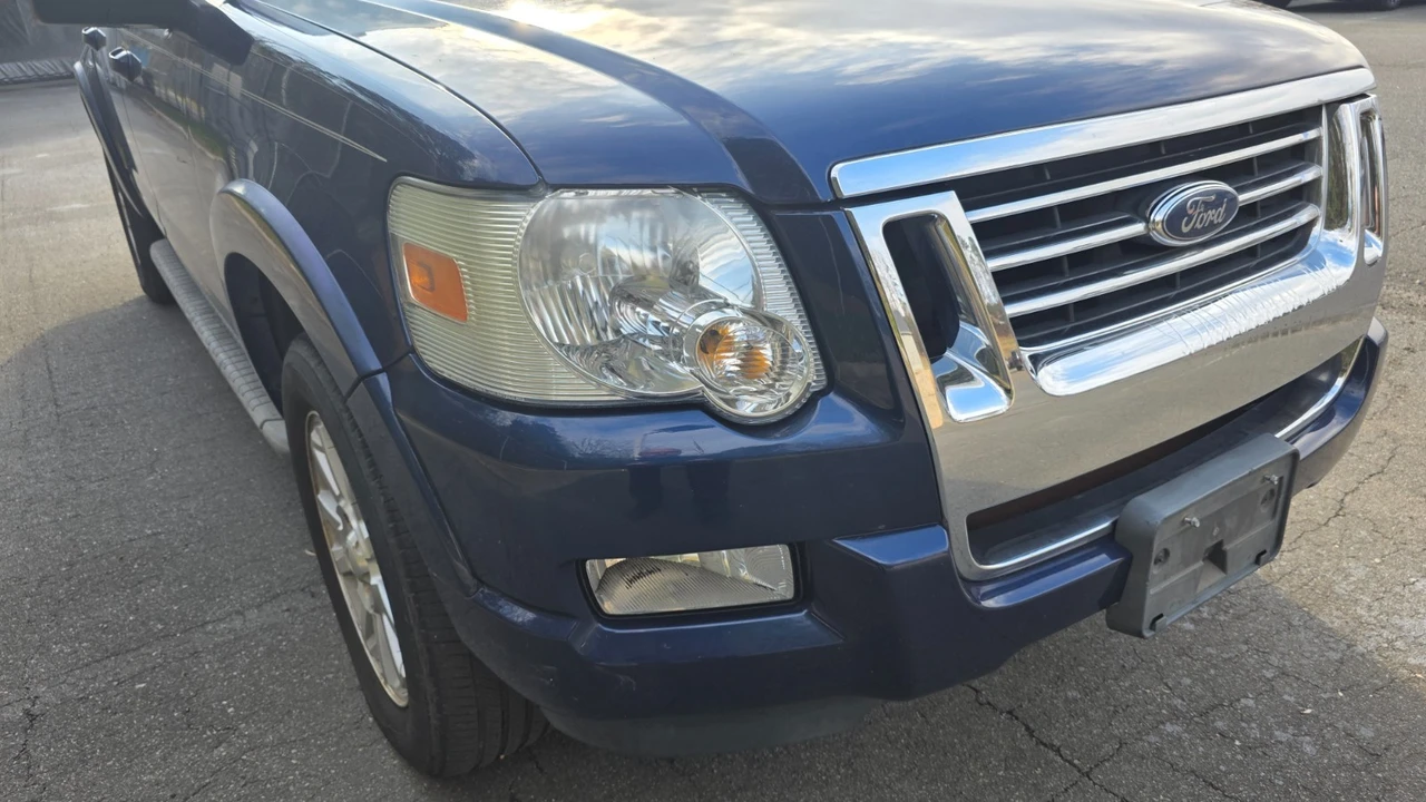 2008 Ford Explorer Sport Trac - Image 5 of 19