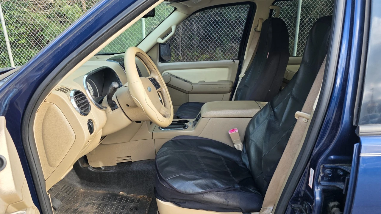 2008 Ford Explorer Sport Trac - Image 7 of 19