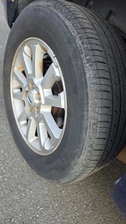 2008 Ford Explorer Sport Trac - Image 18 of 19