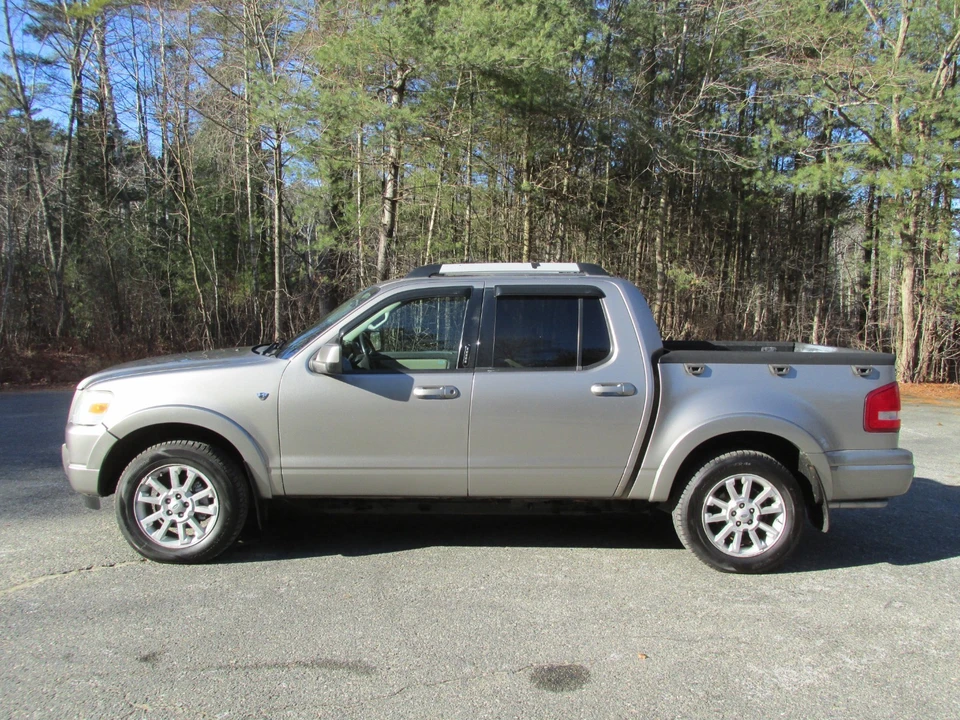 2008 Ford Explorer Sport Trac - Image 2 of 21