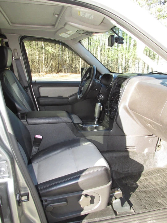2008 Ford Explorer Sport Trac - Image 13 of 21