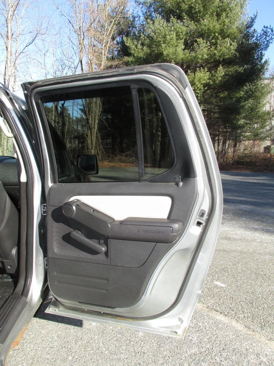 2008 Ford Explorer Sport Trac - Image 11 of 21