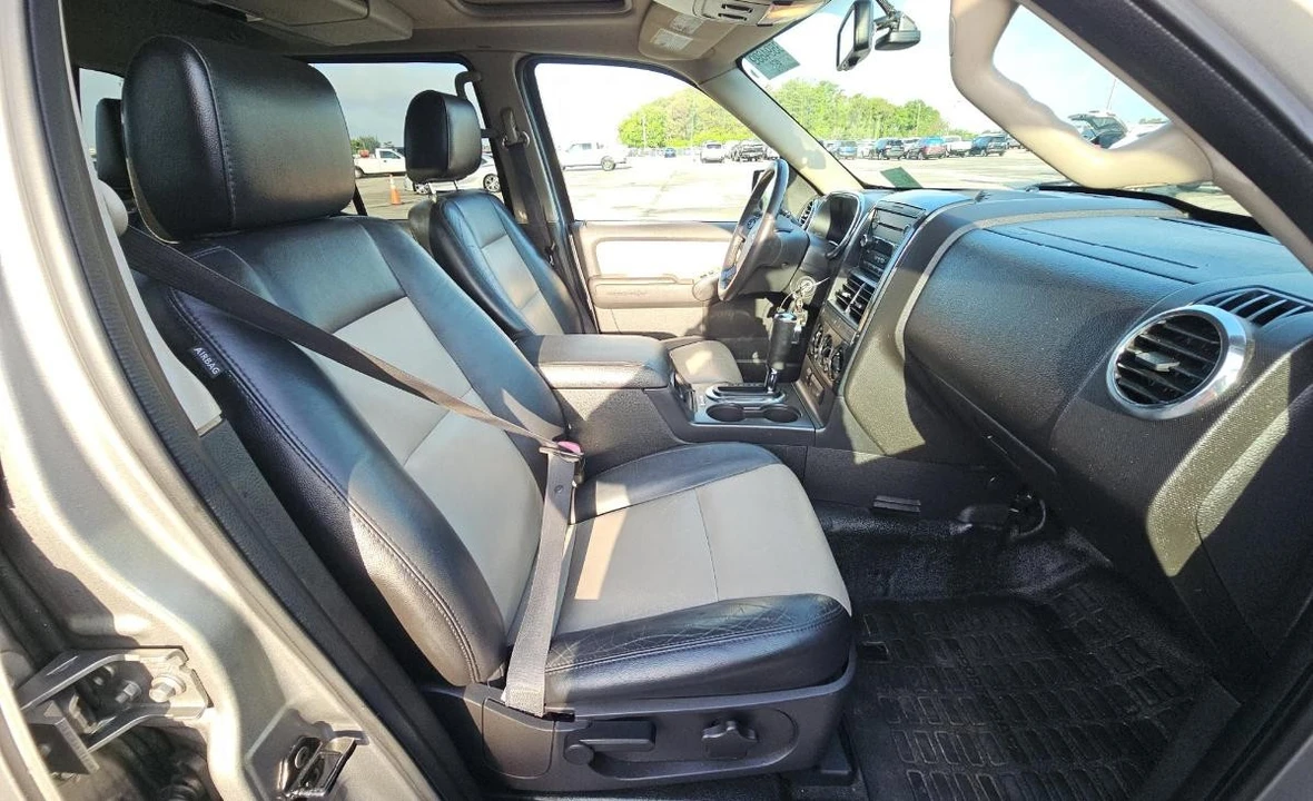 2008 Ford Explorer Sport Trac - Image 8 of 12