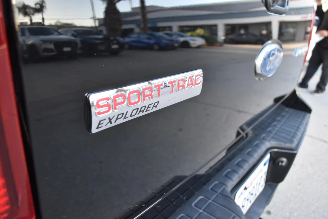 2008 Ford Explorer Sport Trac - Image 19 of 31