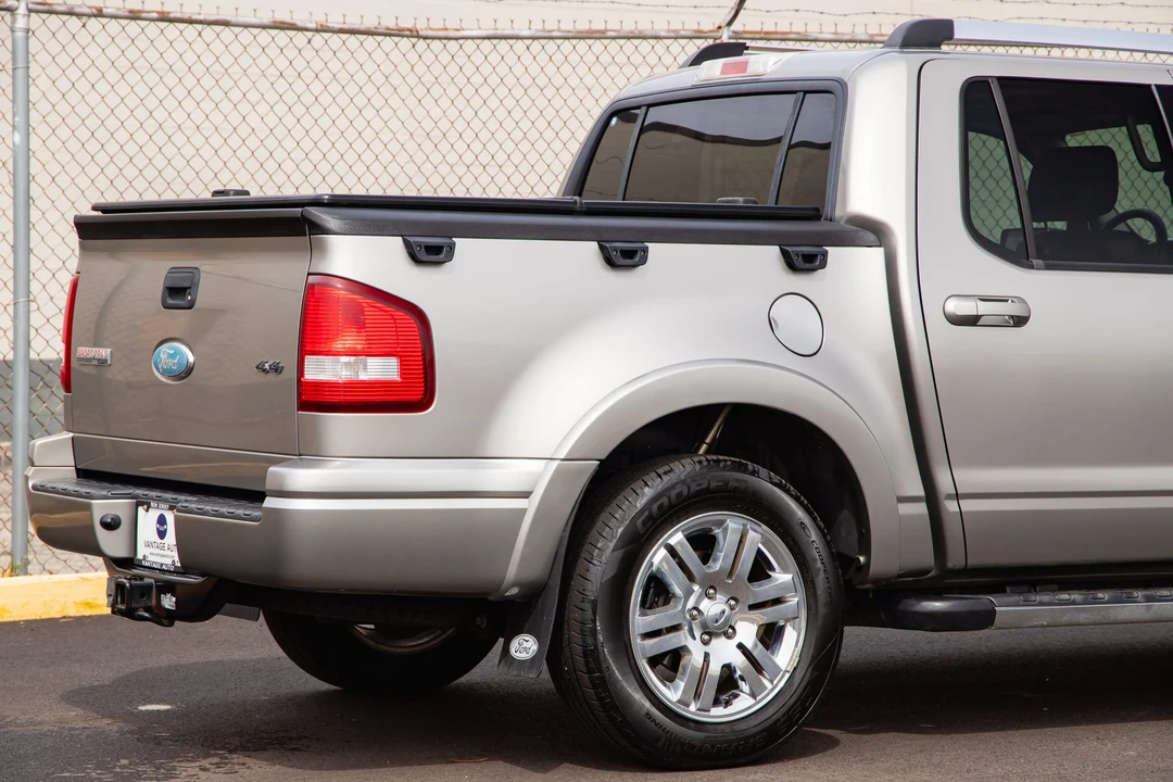 2008 Ford Explorer Sport Trac - Image 18 of 31