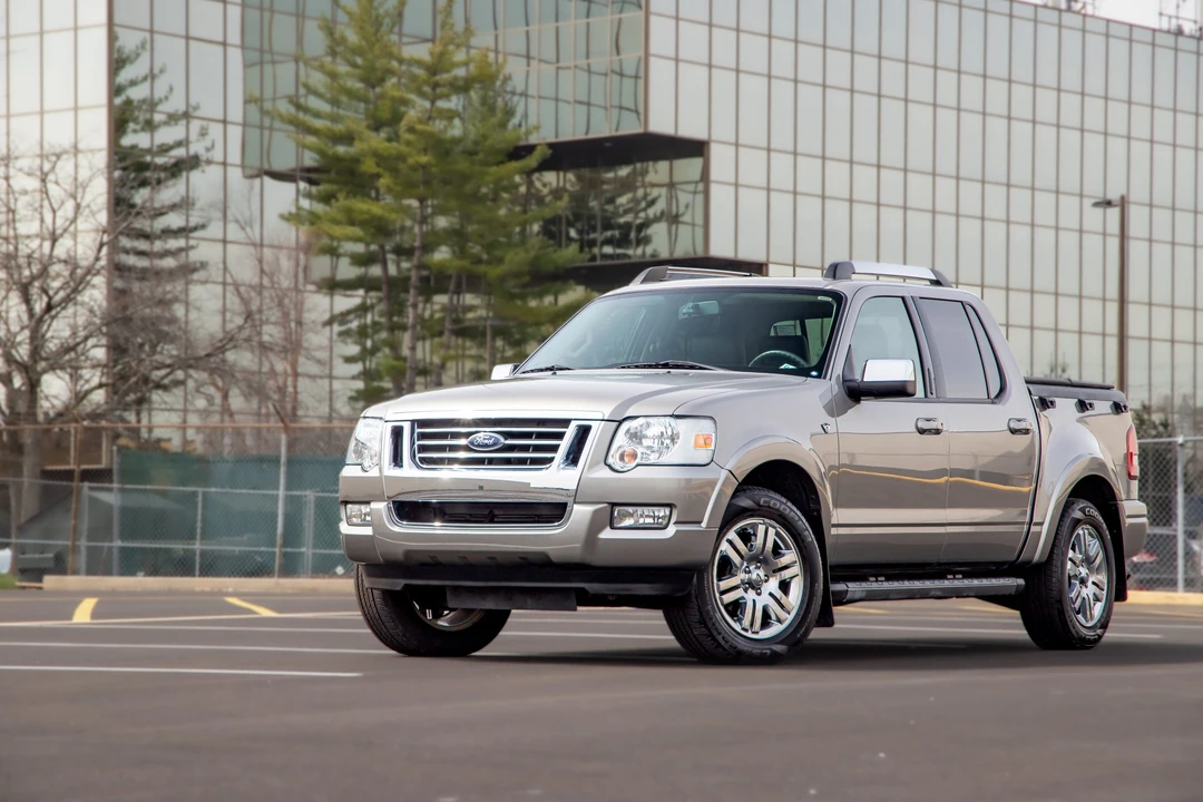 2008 Ford Explorer Sport Trac - Image 2 of 31