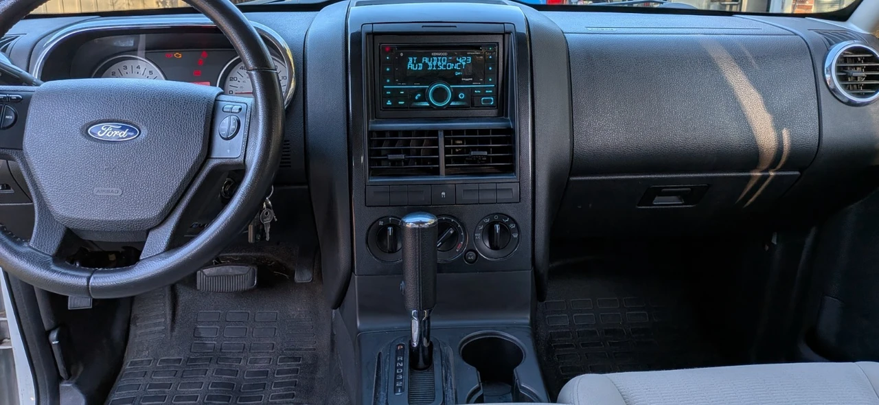 2008 Ford Explorer Sport Trac - Image 13 of 16