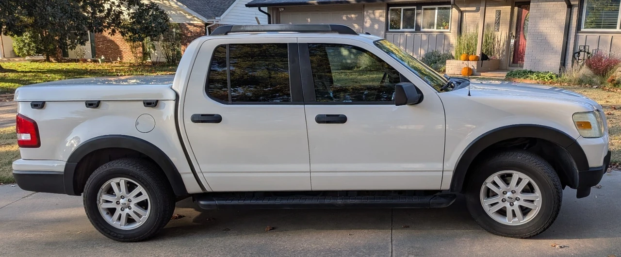 2008 Ford Explorer Sport Trac - Image 2 of 16