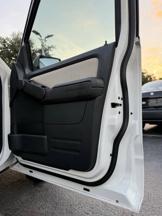 2008 Ford Explorer Sport Trac - Image 18 of 21