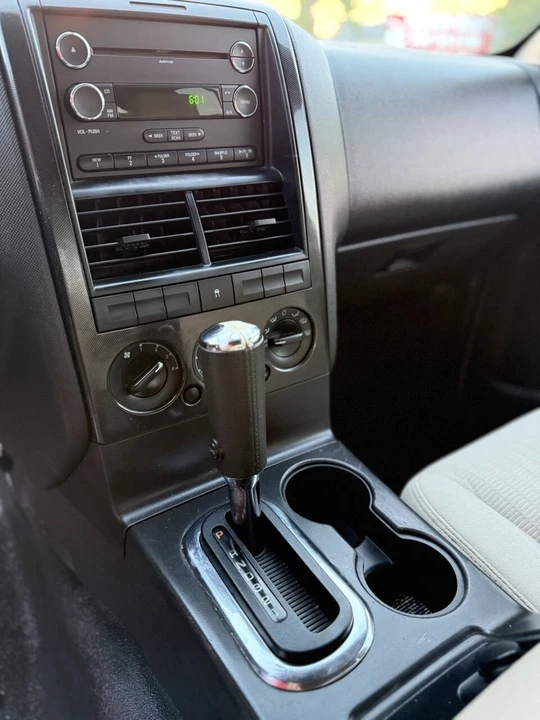 2008 Ford Explorer Sport Trac - Image 20 of 21