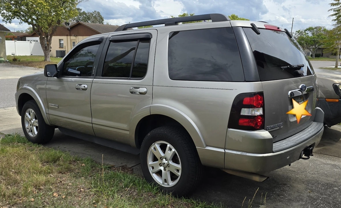 2008 Ford Explorer 4th Gen - Image 2 of 13