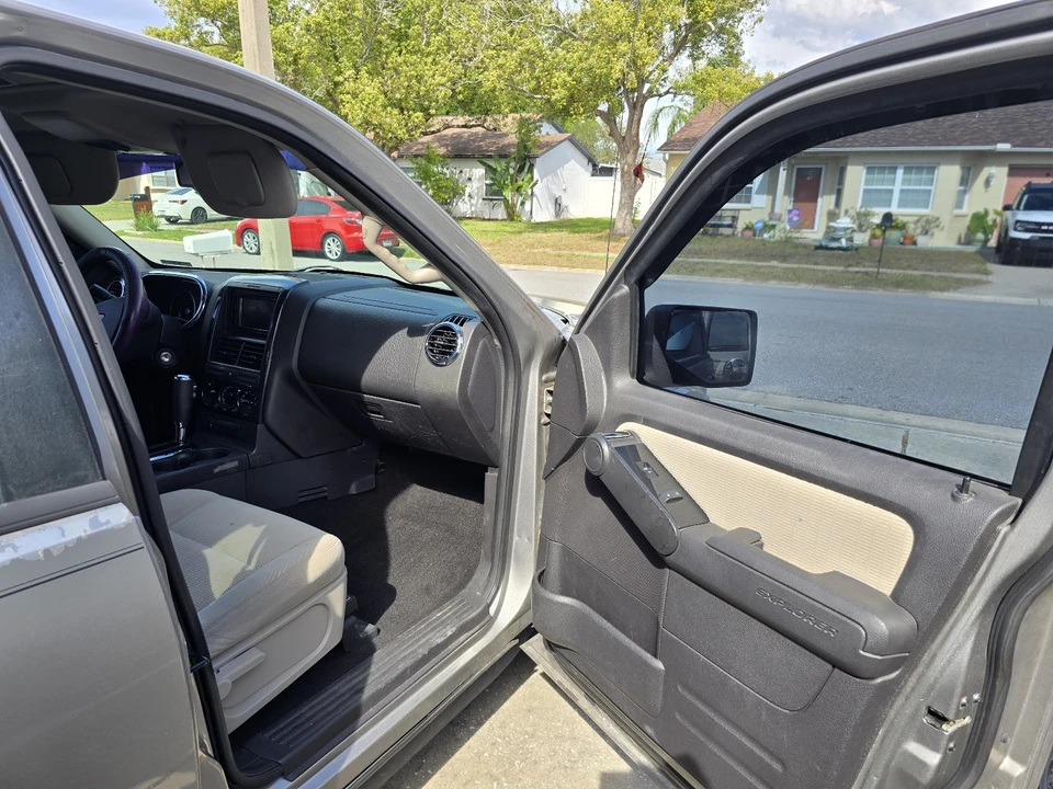 2008 Ford Explorer 4th Gen - Image 10 of 13