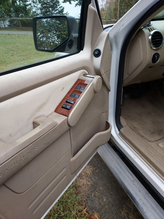 2008 Ford Explorer 4th Gen - Image 13 of 14
