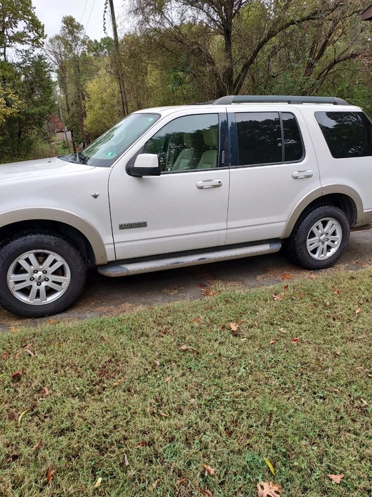 2008 Ford Explorer 4th Gen - Image 2 of 14
