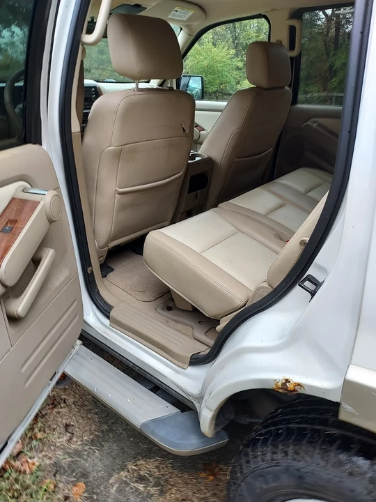 2008 Ford Explorer 4th Gen - Image 9 of 14