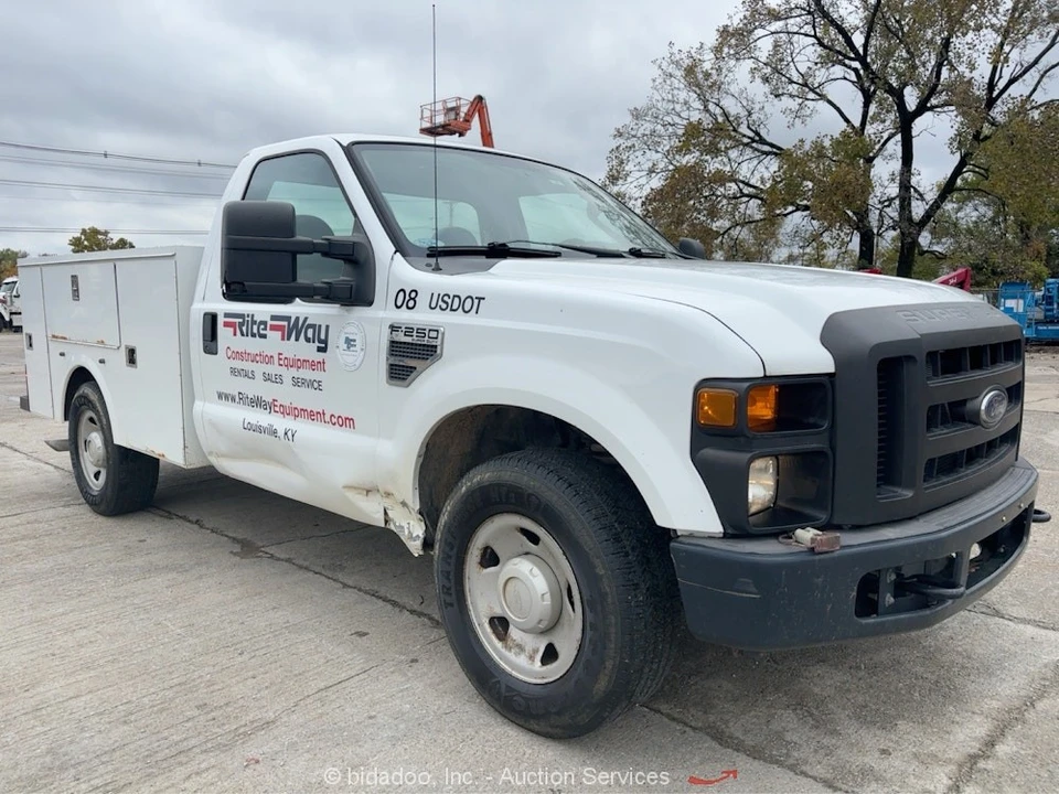 2008 Ford Super Duty 3rd Gen - Image 2 of 12