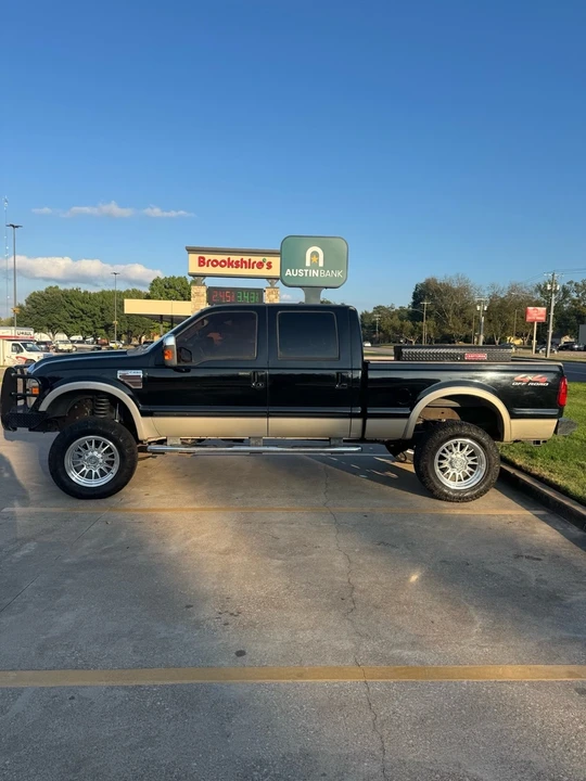 2008 Ford Super Duty 2nd Gen - Image 2 of 15
