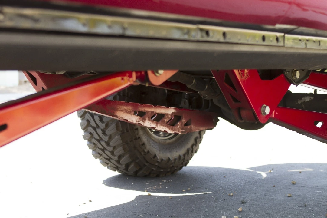 2008 Ford Excursion - Image 19 of 24