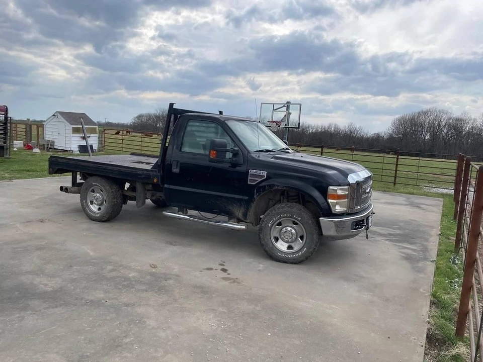2008 Ford Super Duty 2nd Gen - Image 2 of 5