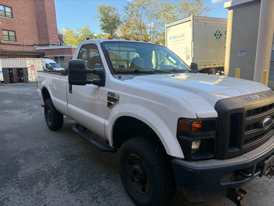 2008 Ford Super Duty 2nd Gen - Image 2 of 5