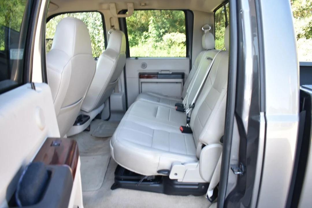 2008 Ford Super Duty 3rd Gen - Image 10 of 12