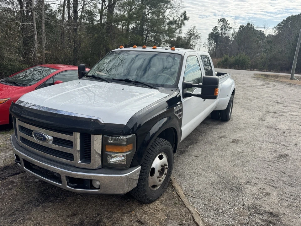 2008 Ford Super Duty 2nd Gen - Image 2 of 10