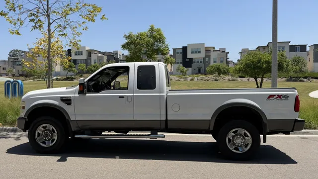 2008 Ford F-350 Super Duty SRW SUPER DUTY