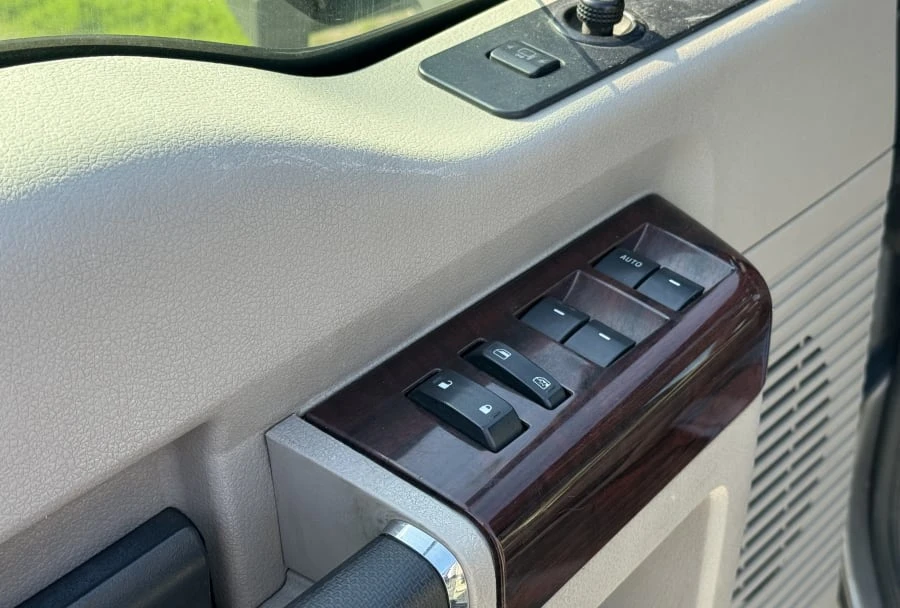 2008 Ford Super Duty 2nd Gen - Image 17 of 23