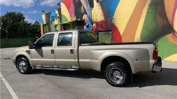 2008 Ford Super Duty 2nd Gen - Image 2 of 10