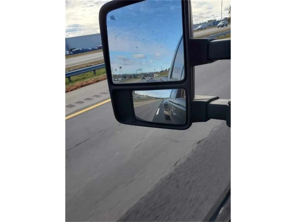 2008 Ford Super Duty 2nd Gen - Image 2 of 12
