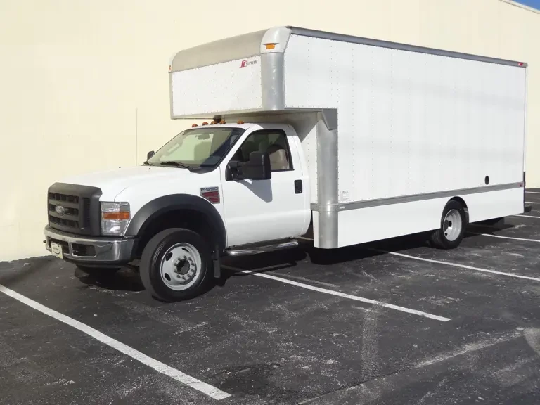 2008 Ford Super Duty 2nd Gen - Image 2 of 2