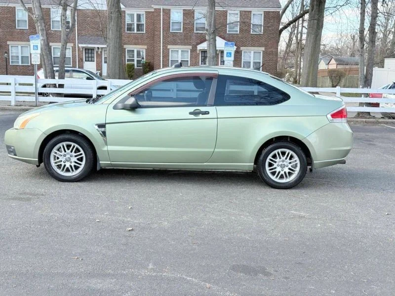 2008 Ford Focus 2nd Gen - Image 5 of 12