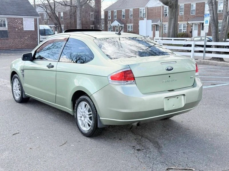 2008 Ford Focus 2nd Gen - Image 8 of 12