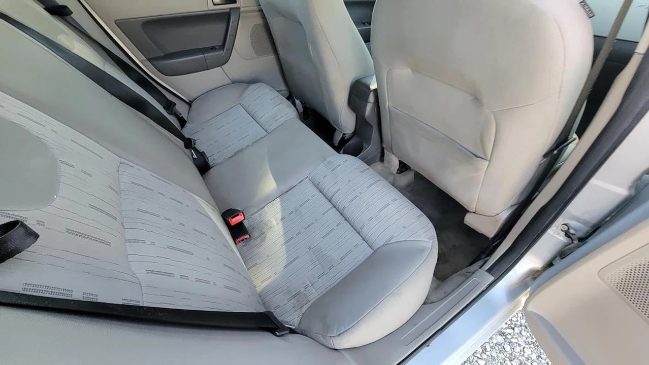 2008 Ford Focus 2nd Gen - Image 17 of 21