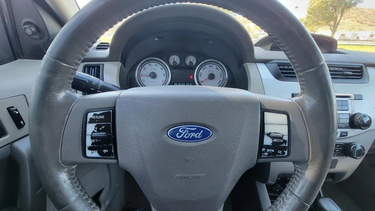 2008 Ford Focus 2nd Gen - Image 26 of 31