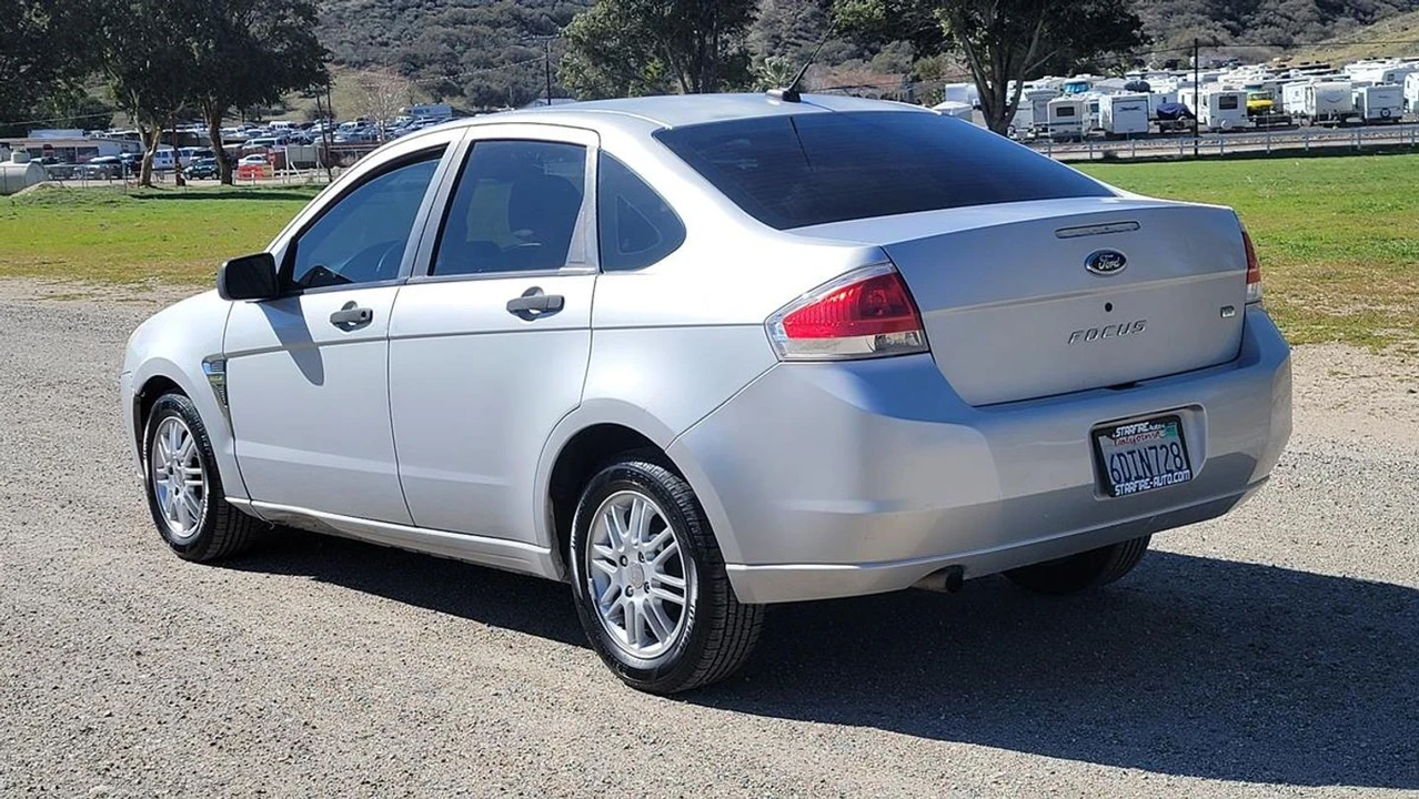 2008 Ford Focus 2nd Gen - Image 6 of 21