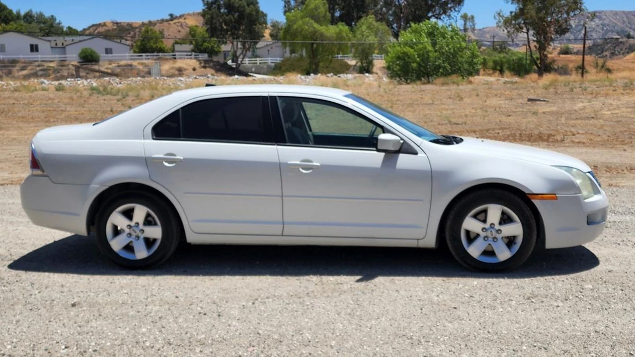 2008 Ford Fusion 1st Gen - Image 13 of 21