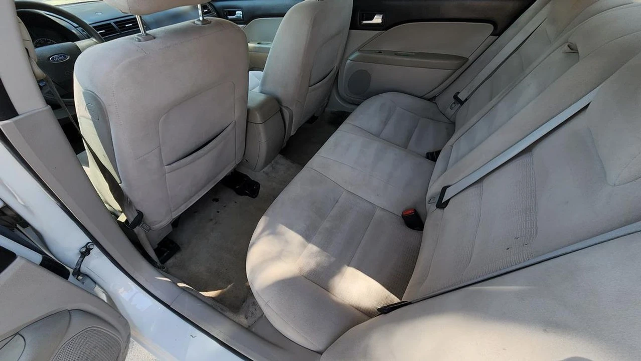2008 Ford Fusion 1st Gen - Image 16 of 21