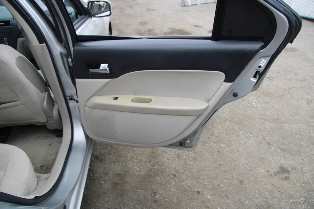 2008 Ford Fusion 1st Gen - Image 23 of 24