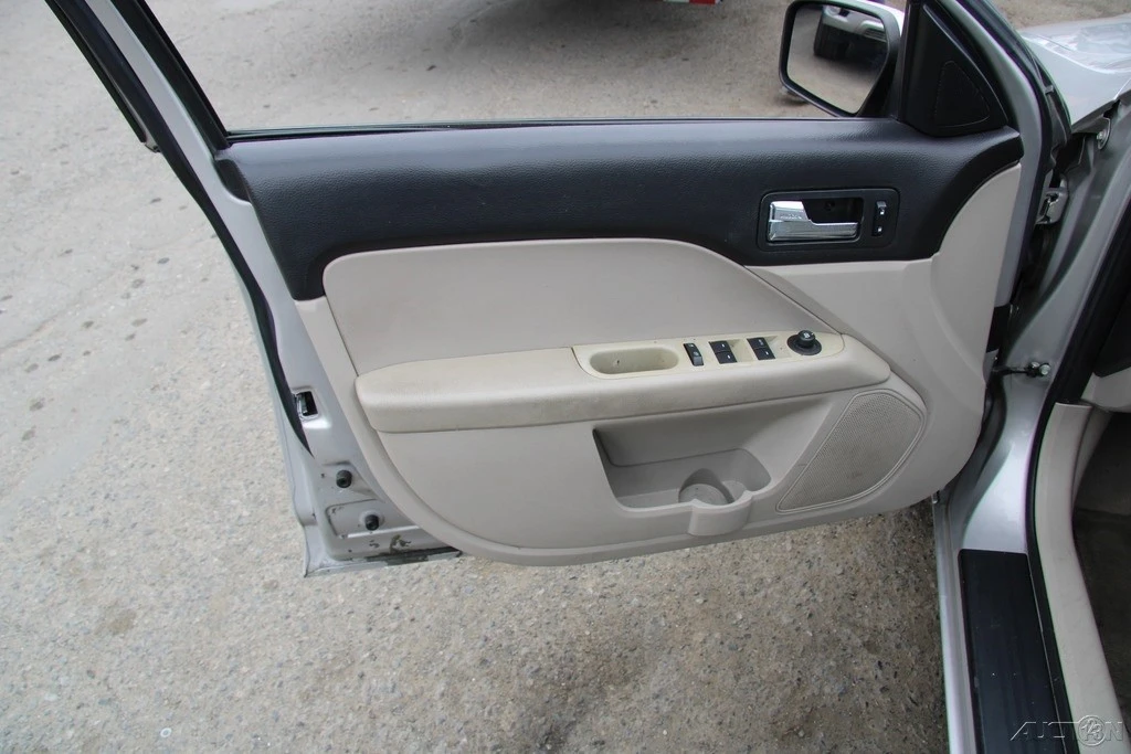2008 Ford Fusion 1st Gen - Image 13 of 24