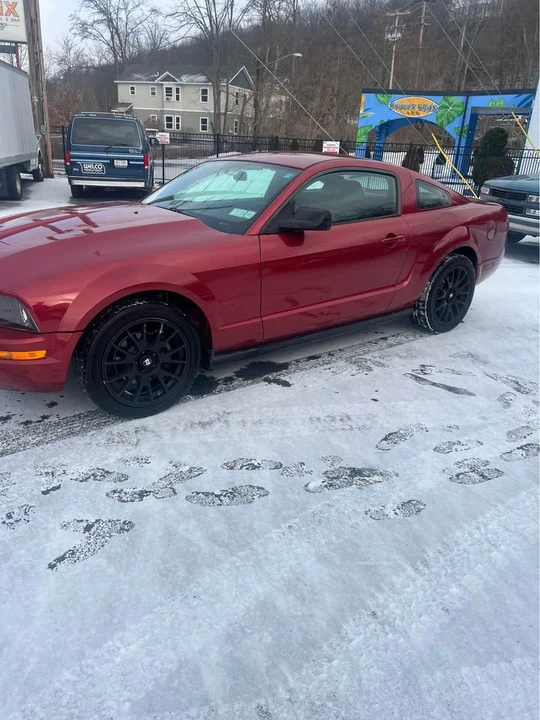 2008 Ford S197 Mustang - Image 2 of 8