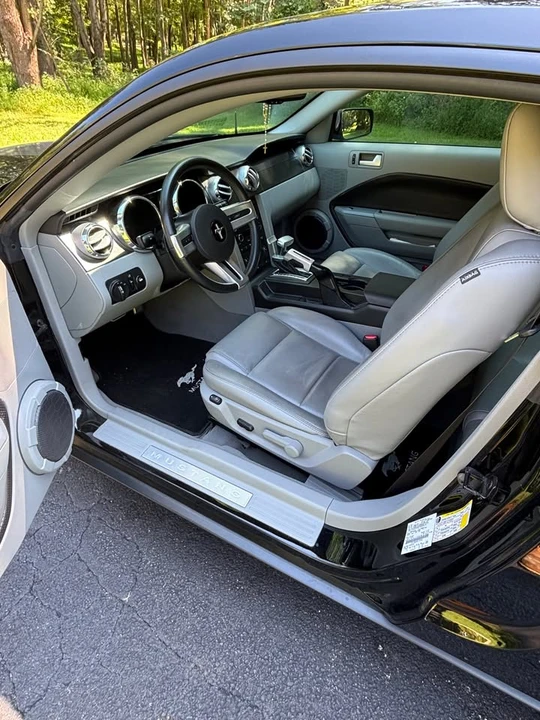 2008 Ford S197 Mustang - Image 11 of 14
